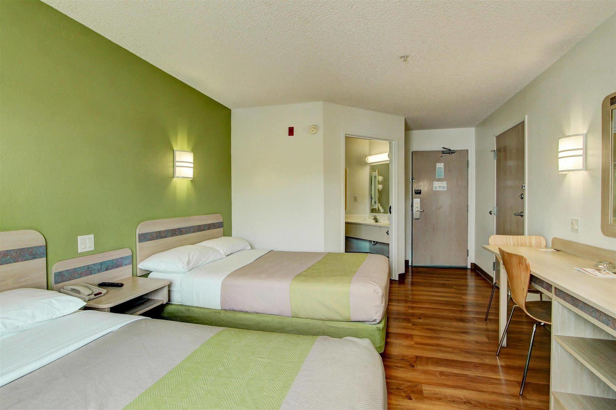 Park Inn By Radisson, Aurora Kültér fotó